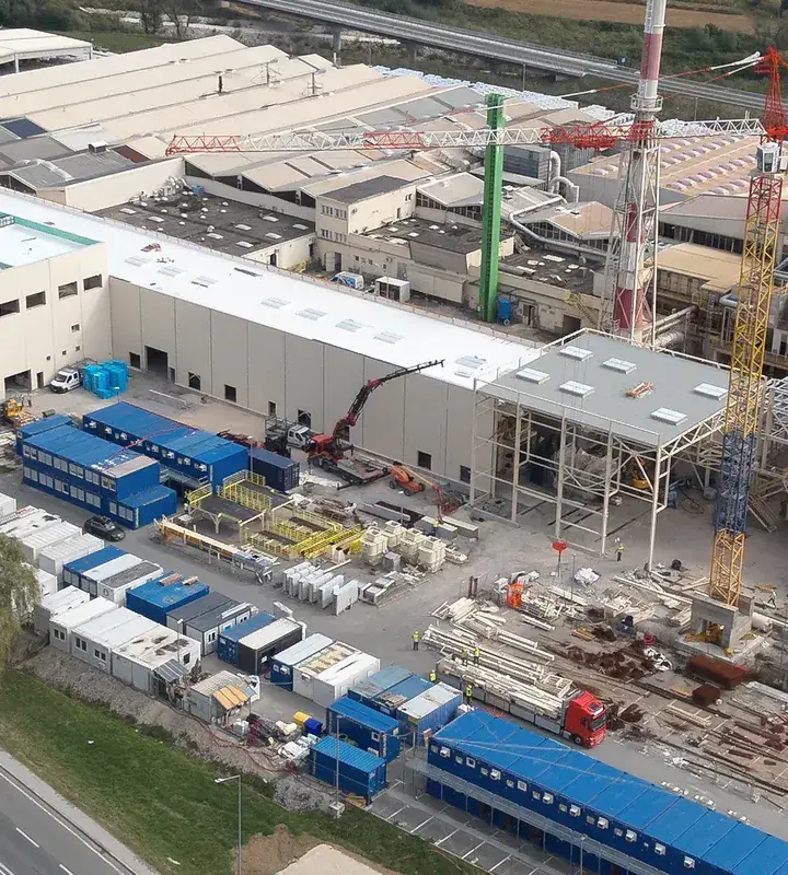 Gradilište nove proizvodne linije tvrtke Knauf Insulation u Novom Marofu, pogled iz zraka